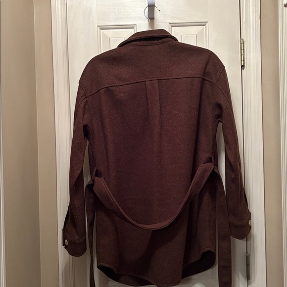 Elegant Brown Belted Utility Jacket - Picture 9 of 10